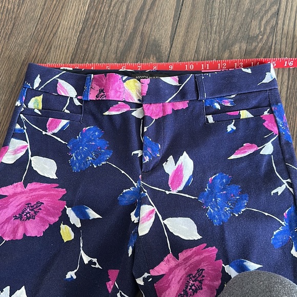 Sloan pant by Banana Republic - Picture 3 of 7